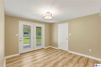 107 Donna Drive, Brandenburg, KY 40108