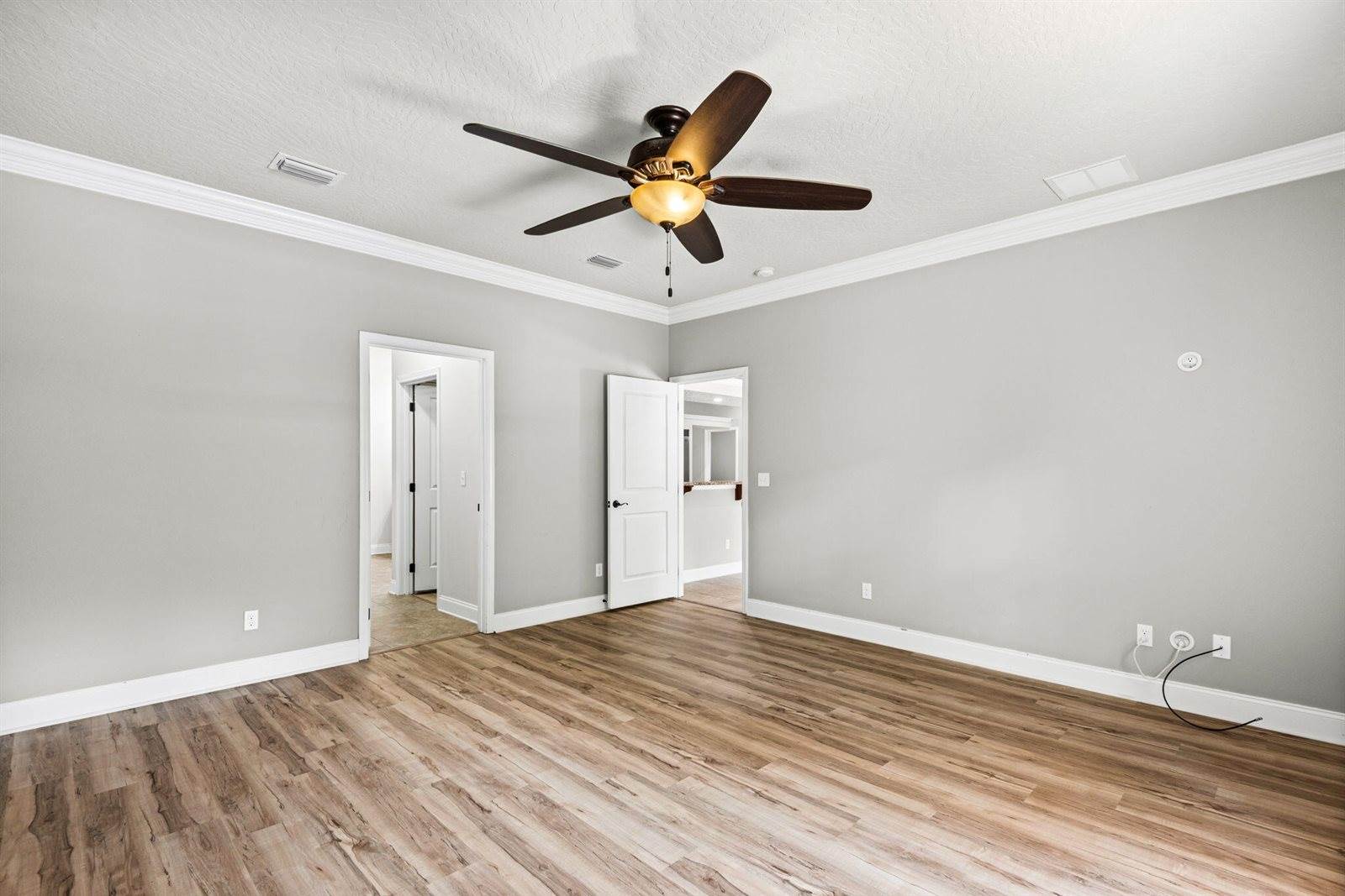 1341 North Bayshore Drive, Valparaiso, FL 32580