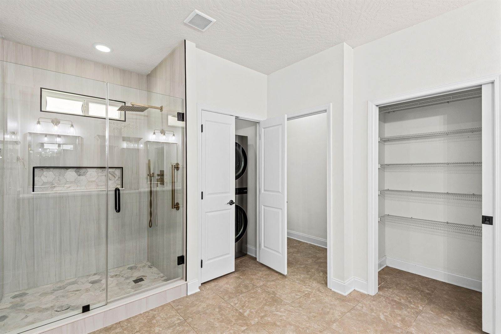 1341 North Bayshore Drive, Valparaiso, FL 32580