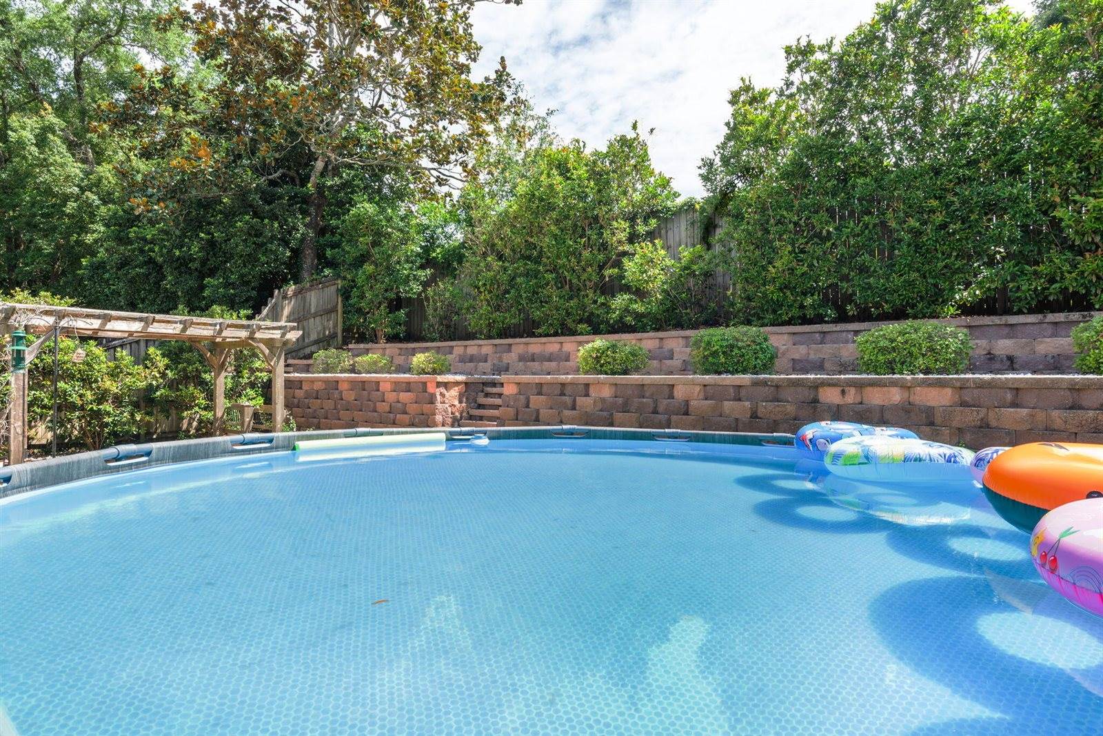 1341 North Bayshore Drive, Valparaiso, FL 32580