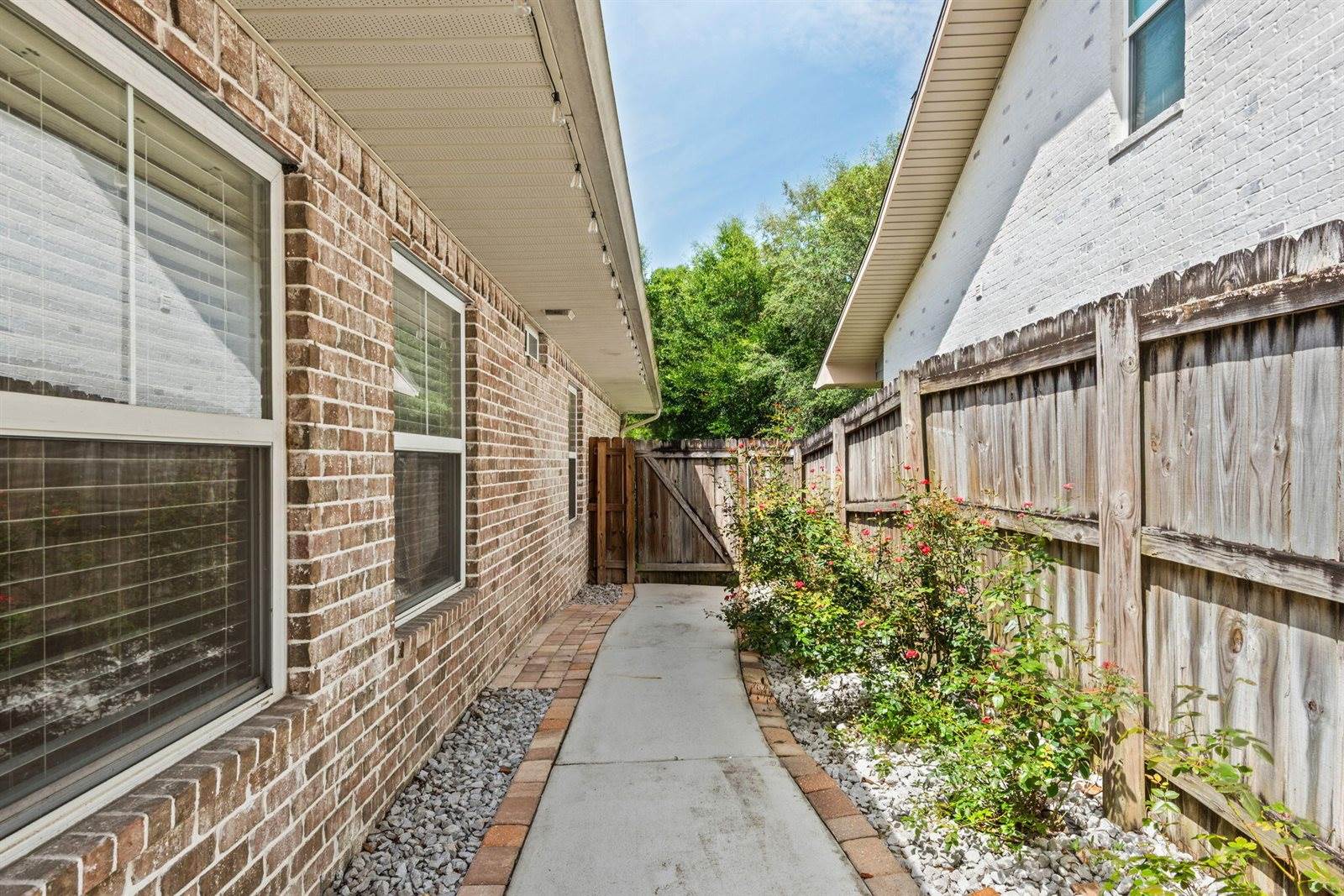 1341 North Bayshore Drive, Valparaiso, FL 32580
