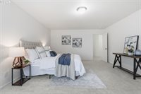 5899 SE Davis Rd, Hillsboro, OR 97123