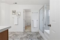 5899 SE Davis Rd, Hillsboro, OR 97123