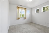 5899 SE Davis Rd, Hillsboro, OR 97123