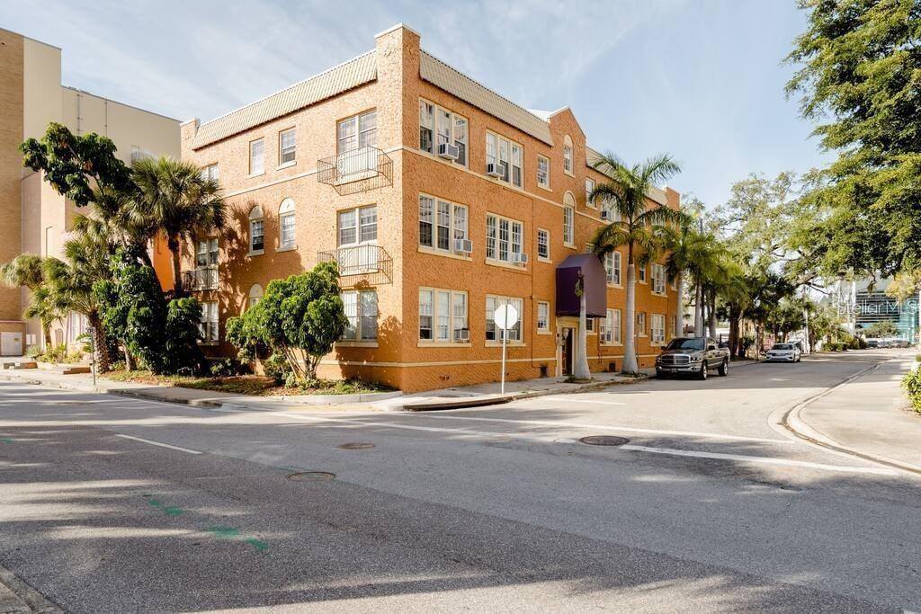 118 Indian Place, Sarasota, FL 34236