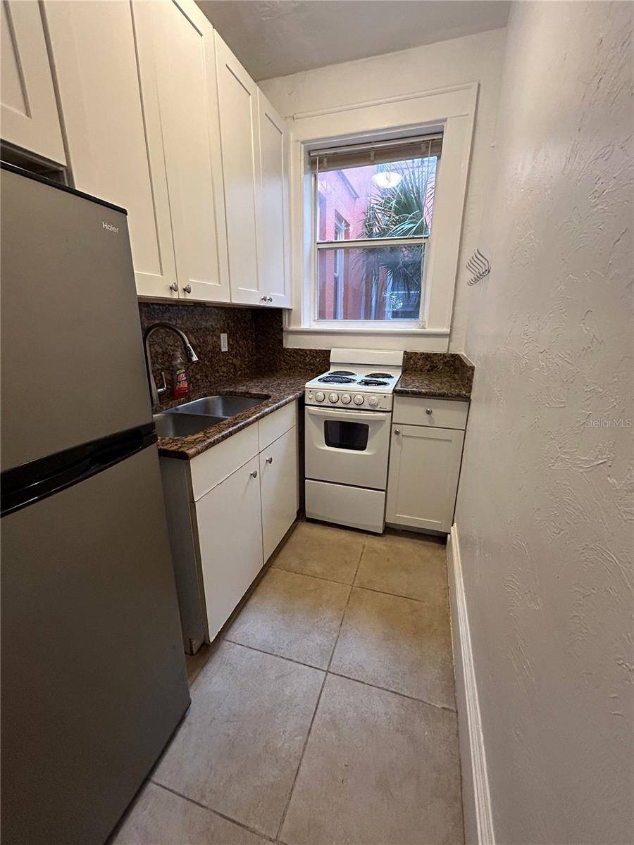 1727 Ringling Boulevard, Sarasota, FL 34236