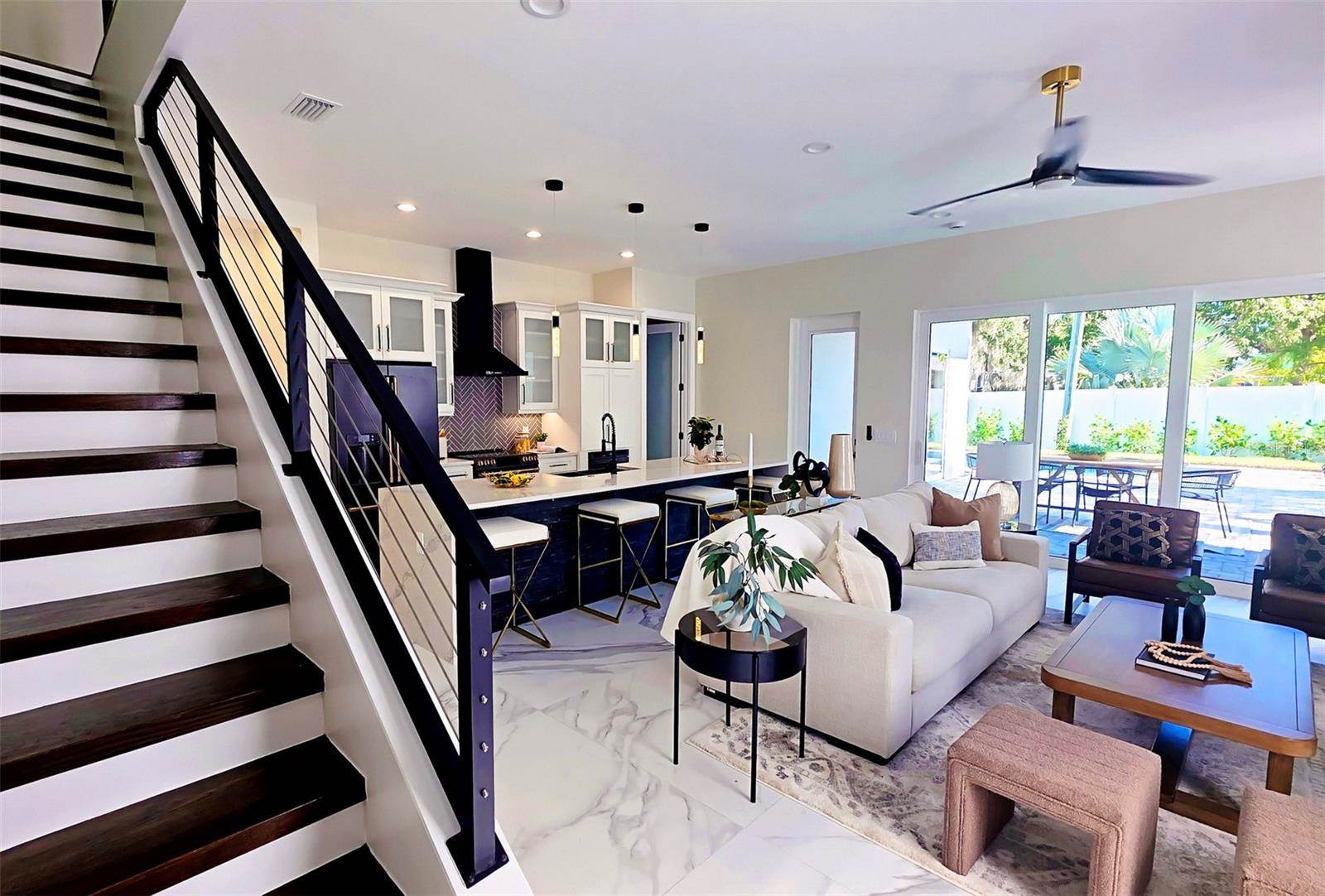 1156 Cocoanut Avenue, Sarasota, FL 34236