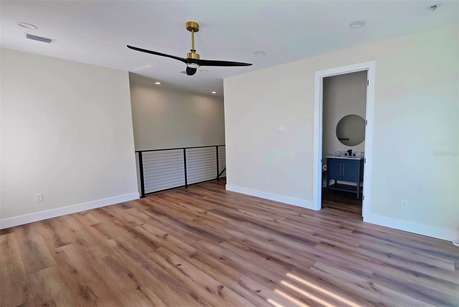 1156 Cocoanut Avenue, Sarasota, FL 34236
