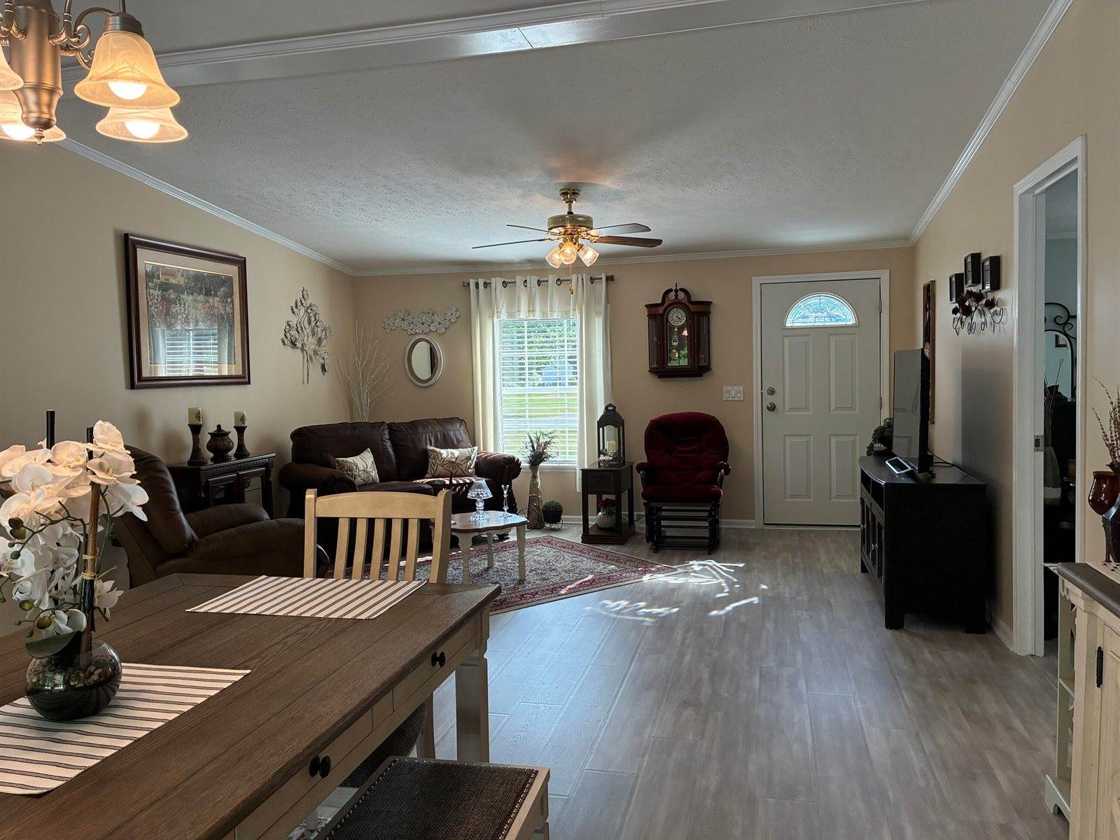 1 Karen Street, Palmyra, ME 04965