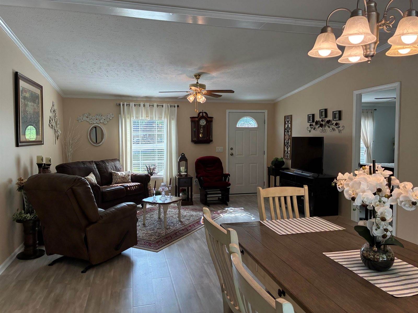 1 Karen Street, Palmyra, ME 04965