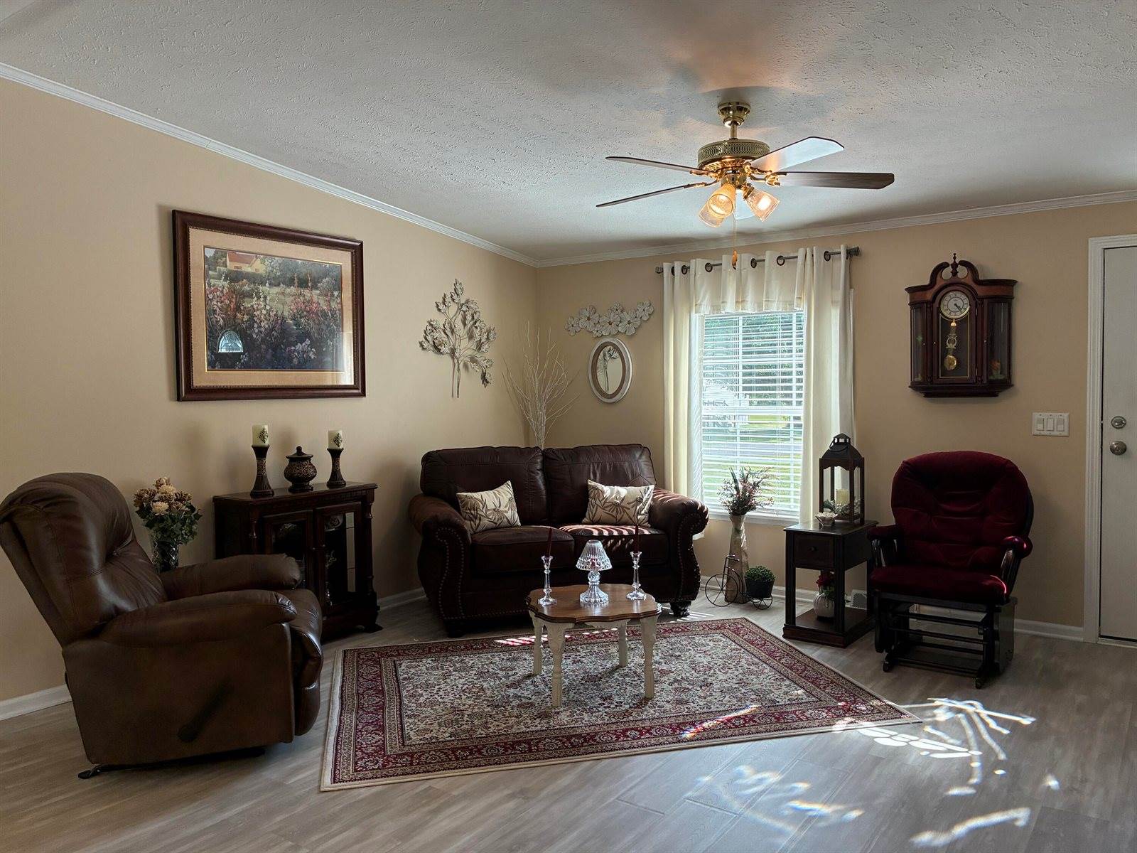1 Karen Street, Palmyra, ME 04965