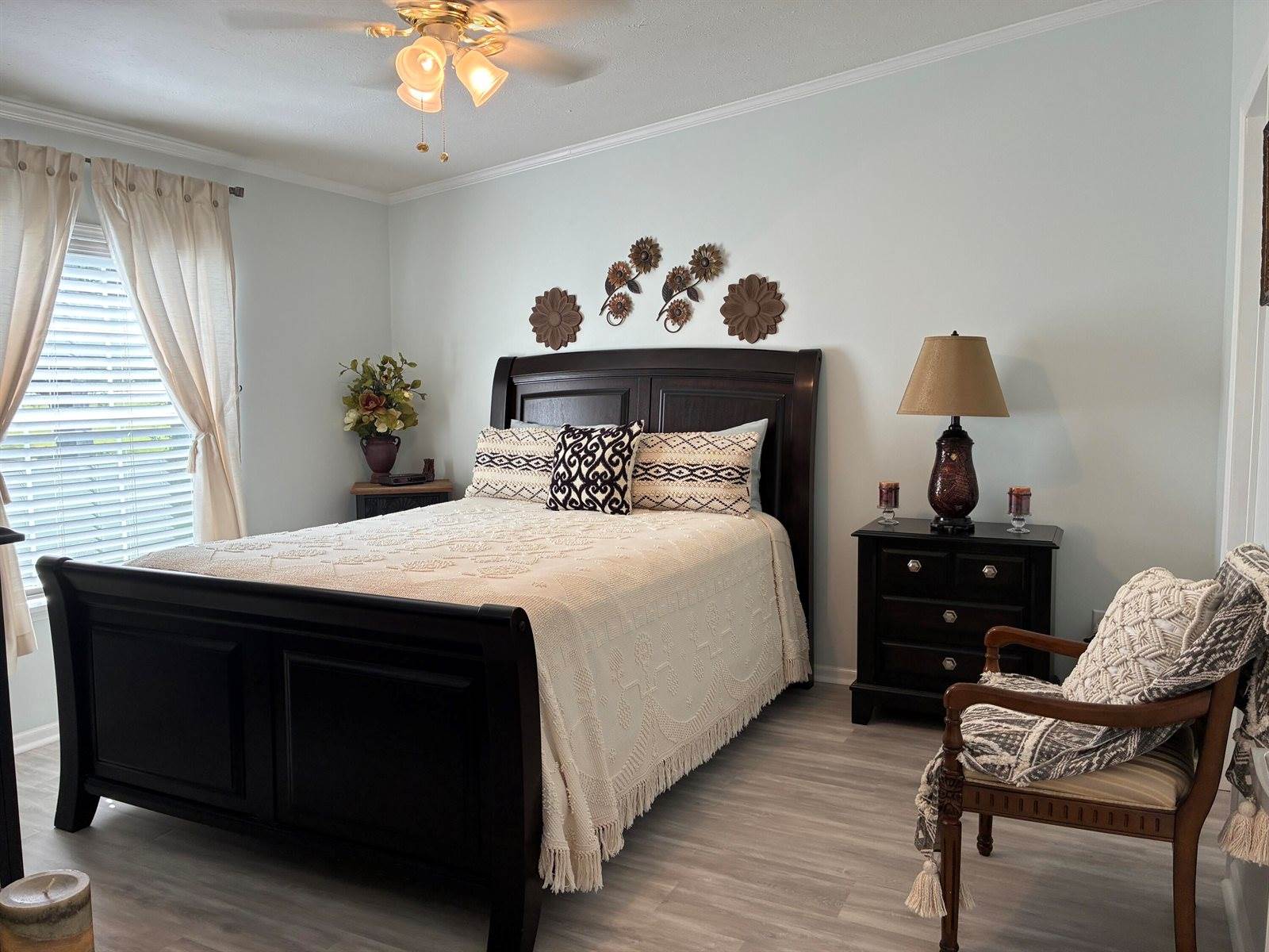 1 Karen Street, Palmyra, ME 04965
