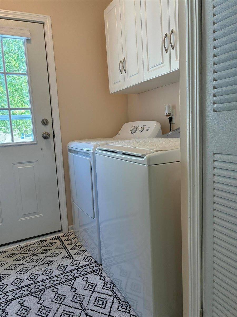 1 Karen Street, Palmyra, ME 04965