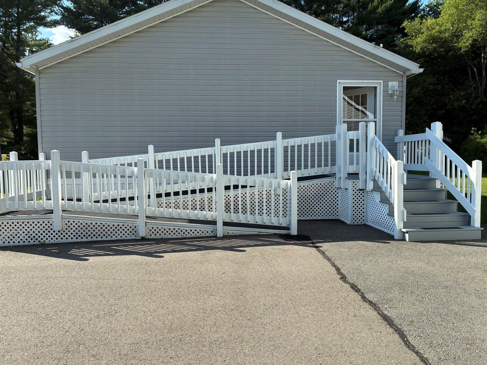 1 Karen Street, Palmyra, ME 04965