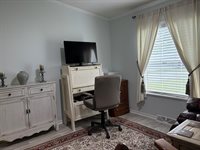 1 Karen Street, Palmyra, ME 04965