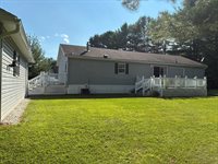 1 Karen Street, Palmyra, ME 04965