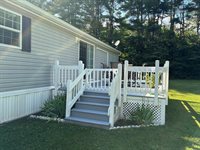 1 Karen Street, Palmyra, ME 04965