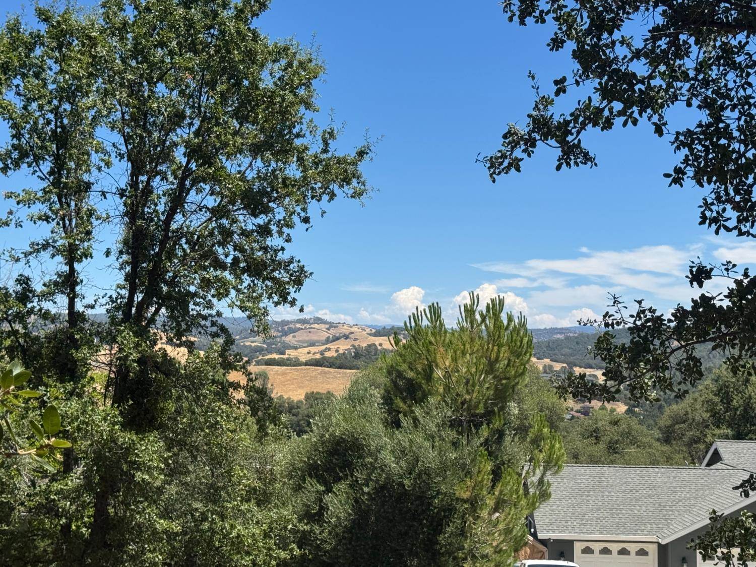 858 Mark Twain, Angels Camp, CA 95222