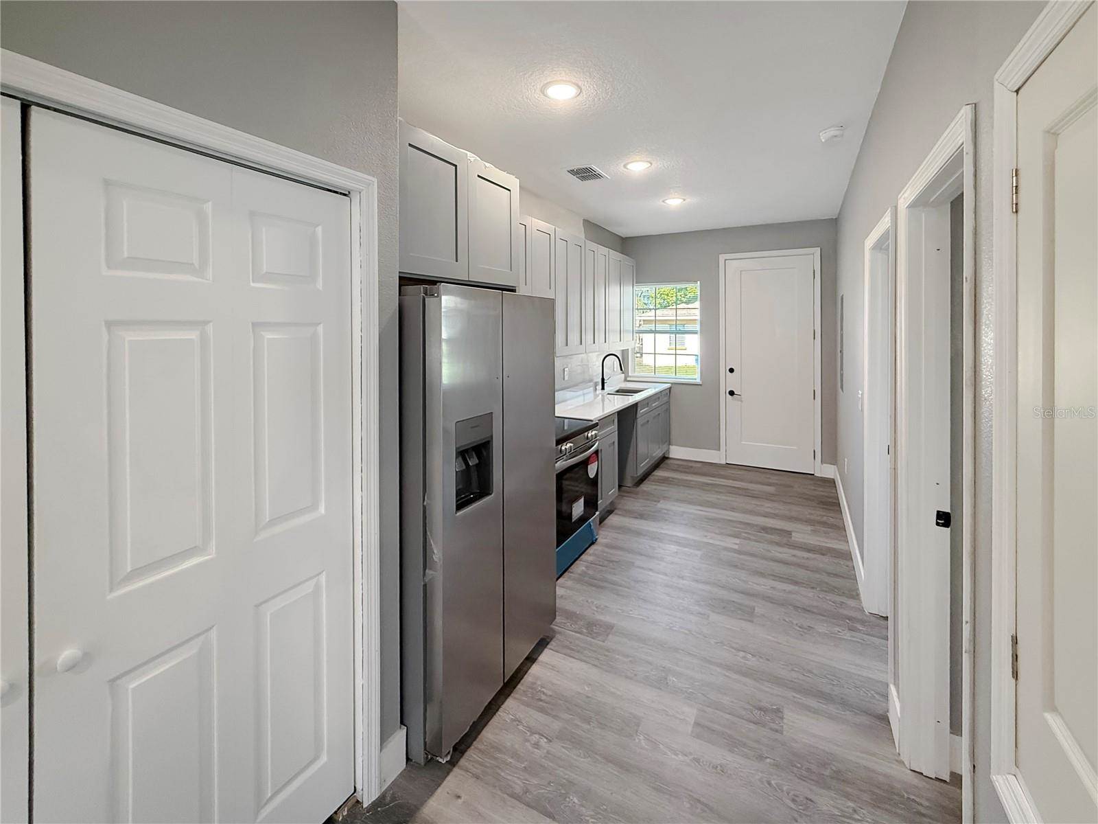 323 Pearl Street, Lake Wales, FL 33853