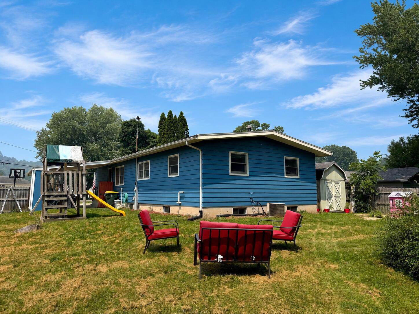 1761 Allison Park Dr, Richland Center, WI 53581