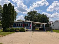 1761 Allison Park Dr, Richland Center, WI 53581