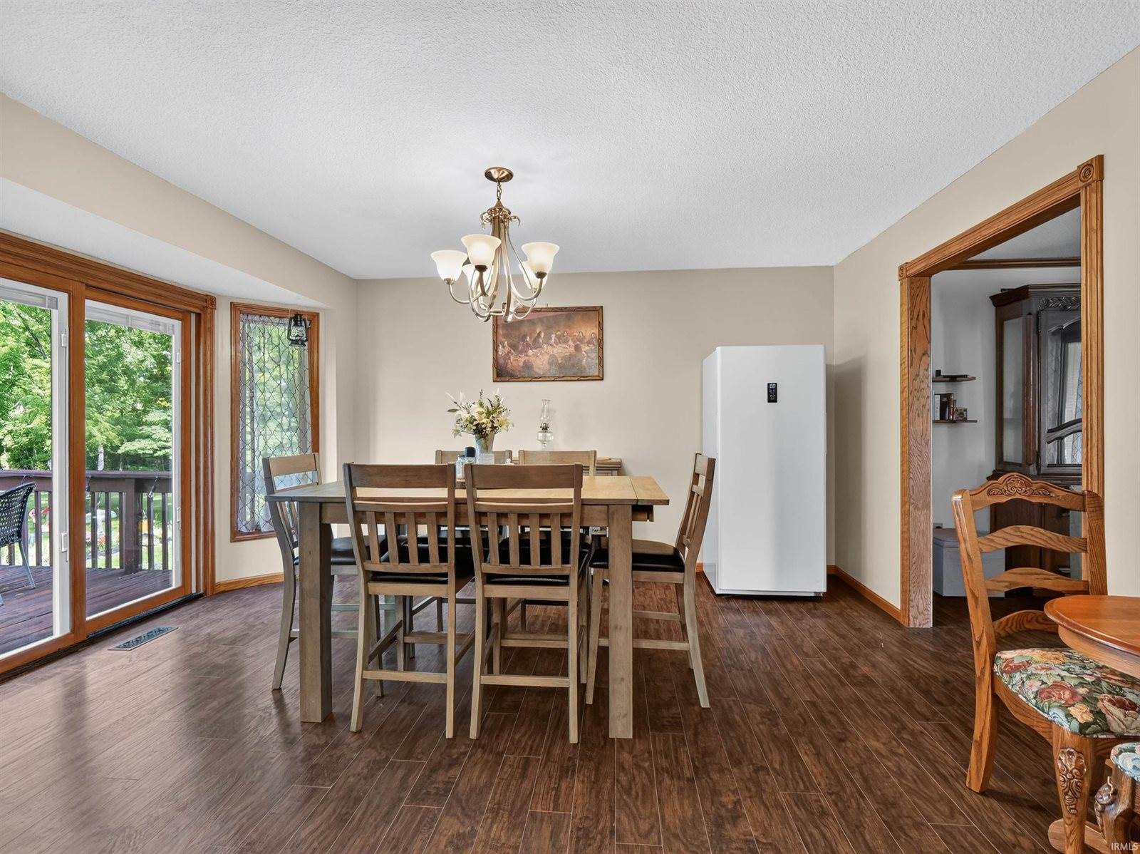 9624 Pioneer Trail, Leo, IN 46765