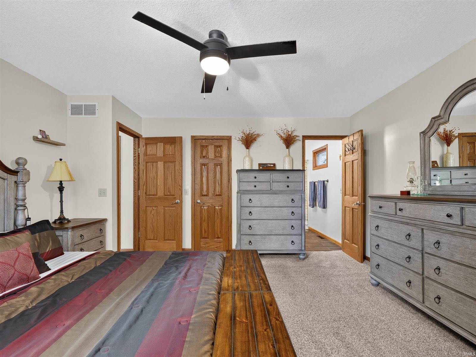 9624 Pioneer Trail, Leo, IN 46765