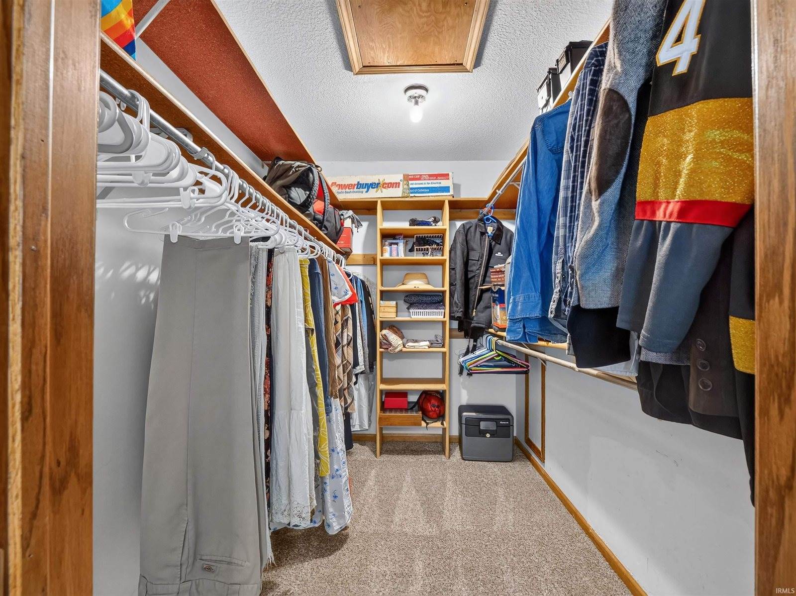 9624 Pioneer Trail, Leo, IN 46765