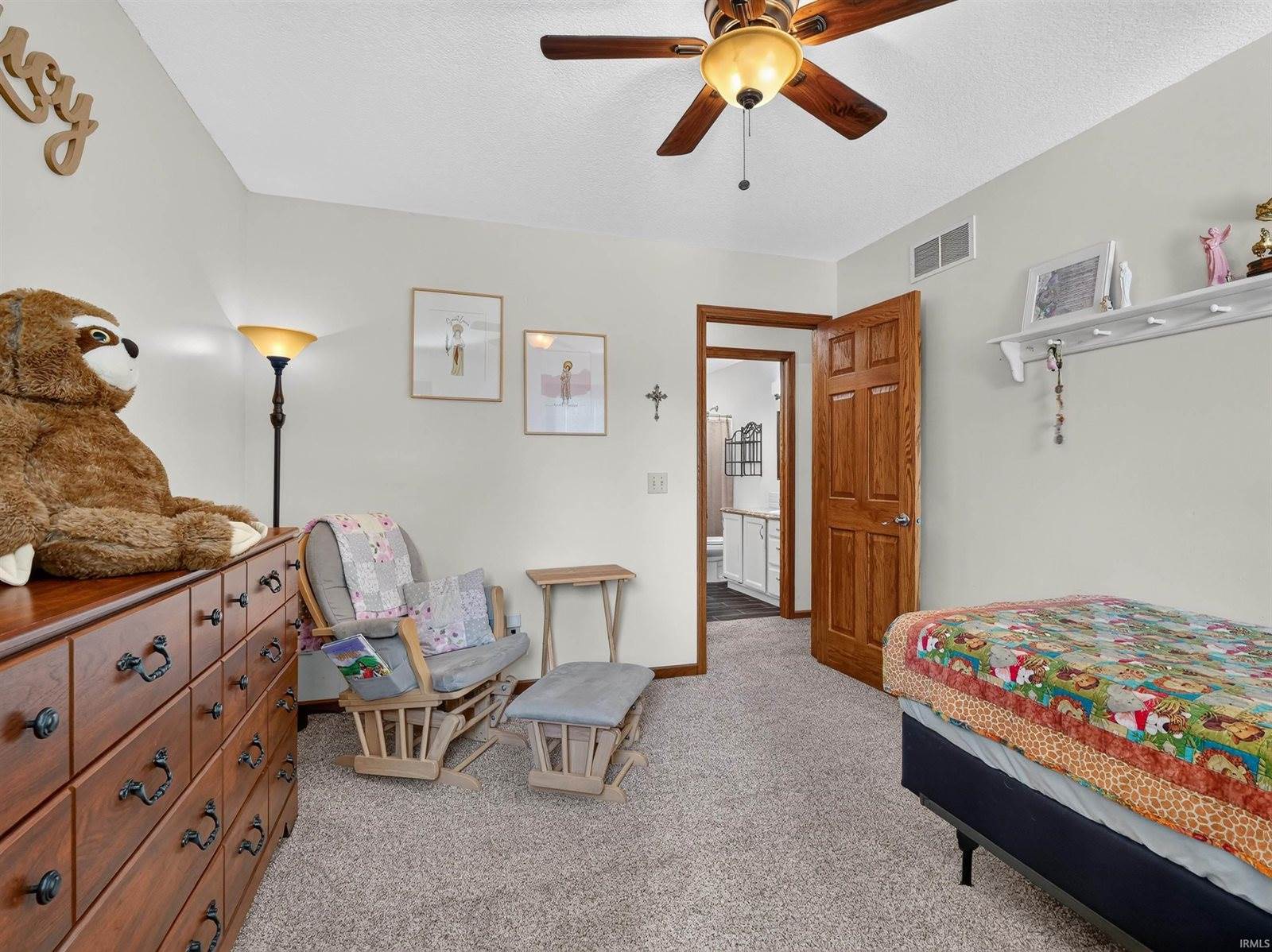 9624 Pioneer Trail, Leo, IN 46765