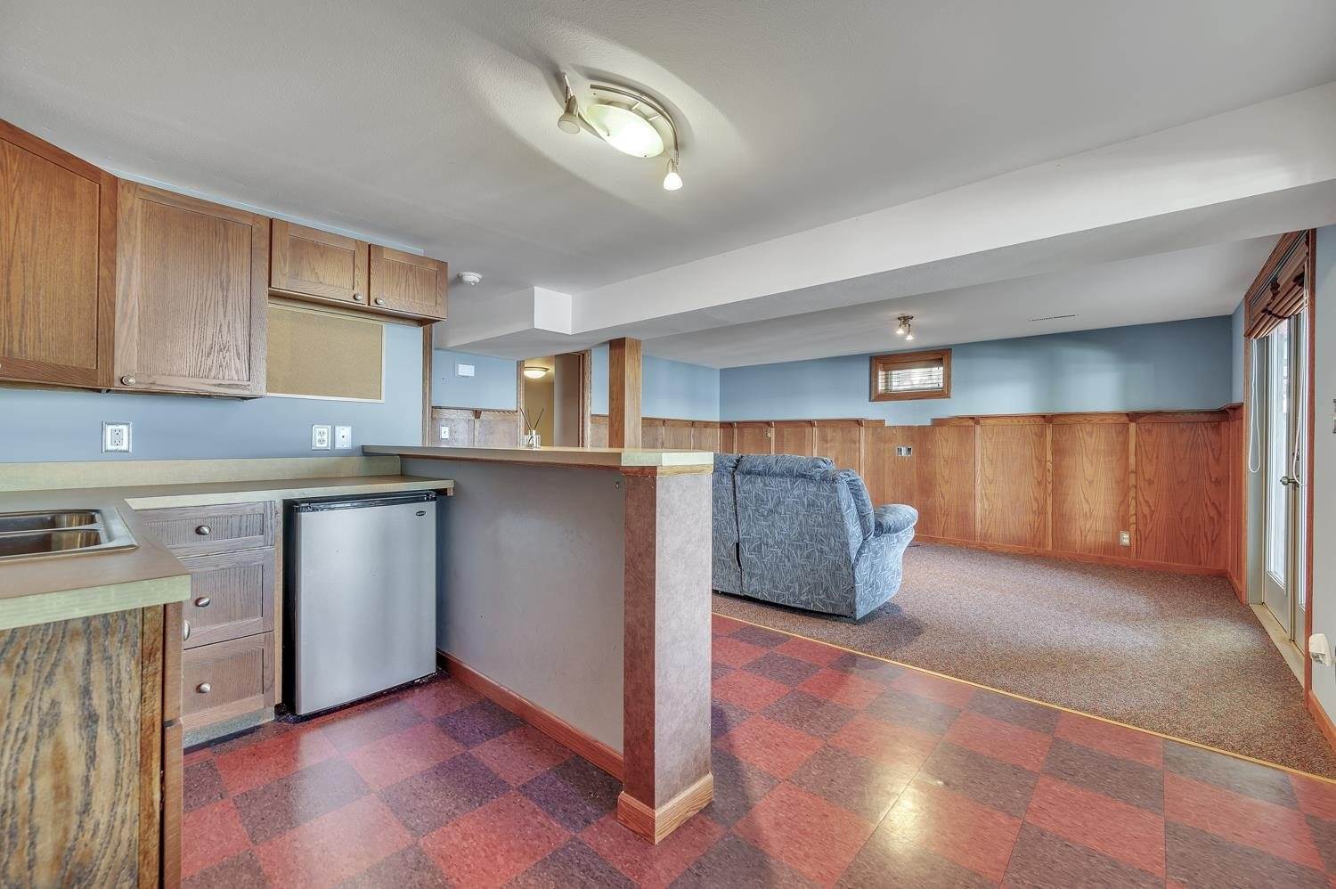 610 7Th, Spirit Lake, IA 51360