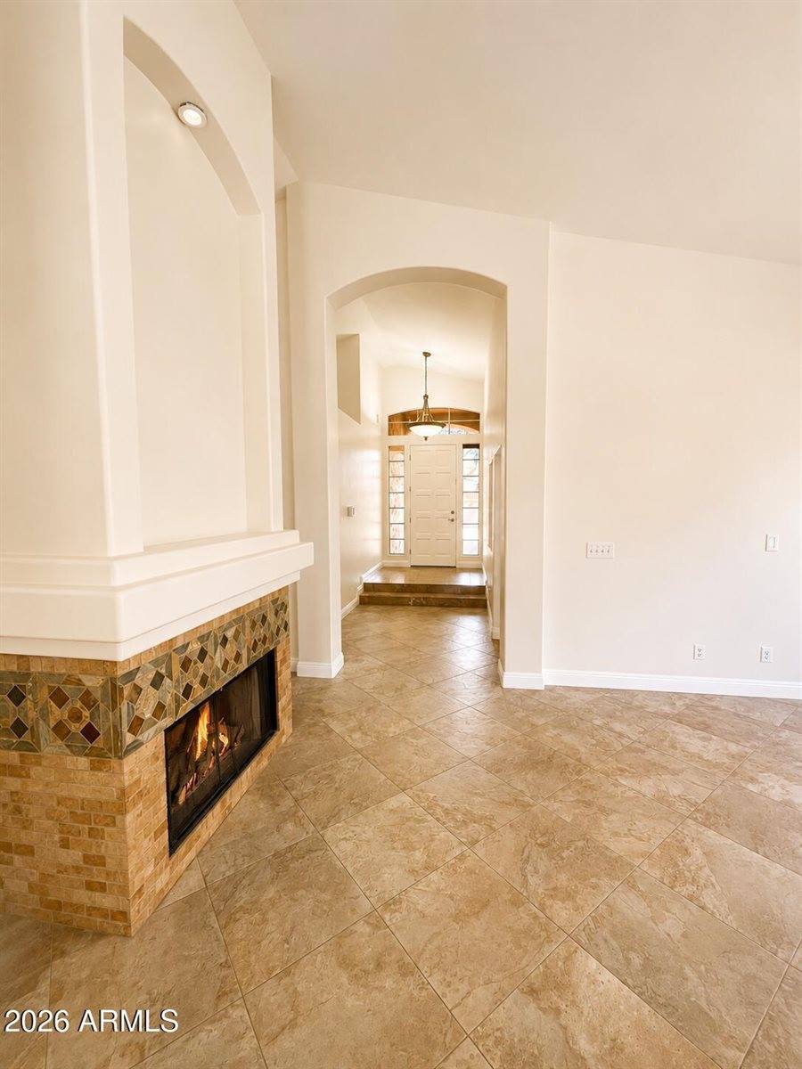 31003 North 44TH Place, Cave Creek, AZ 85331