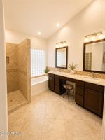 31003 North 44TH Place, Cave Creek, AZ 85331