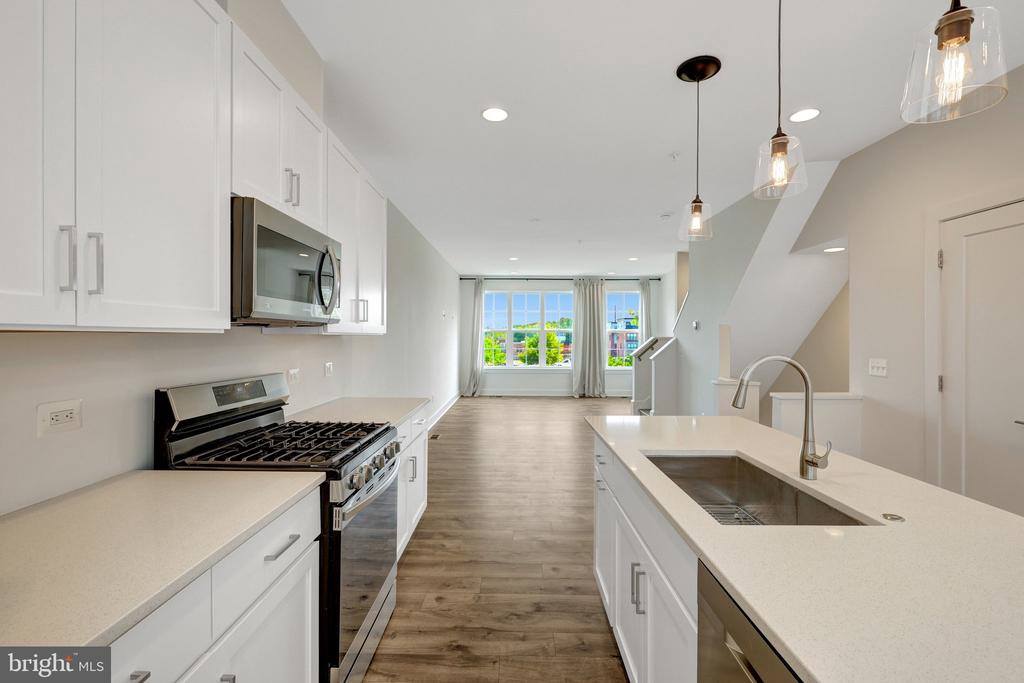 11247 Beaker Street, Reston, VA 20190
