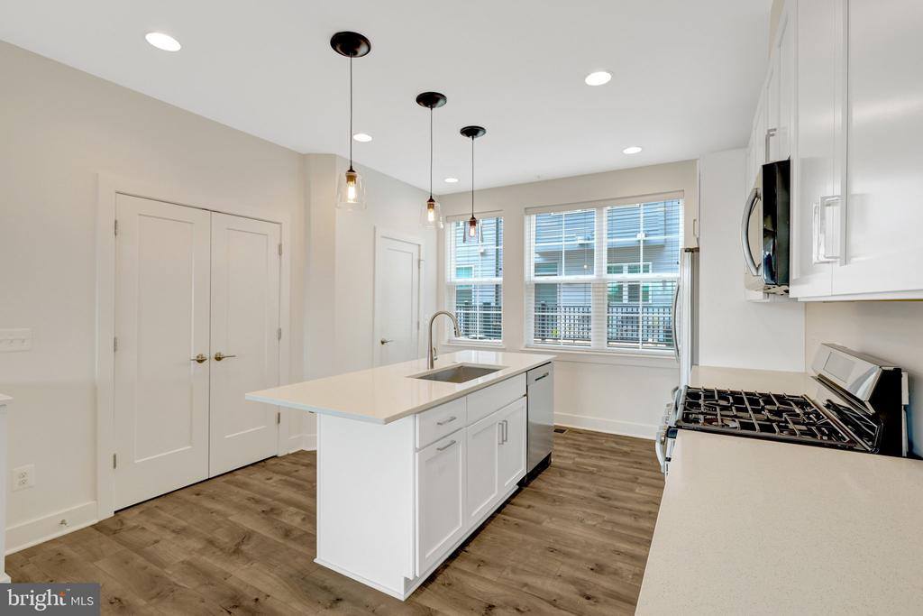 11247 Beaker Street, Reston, VA 20190