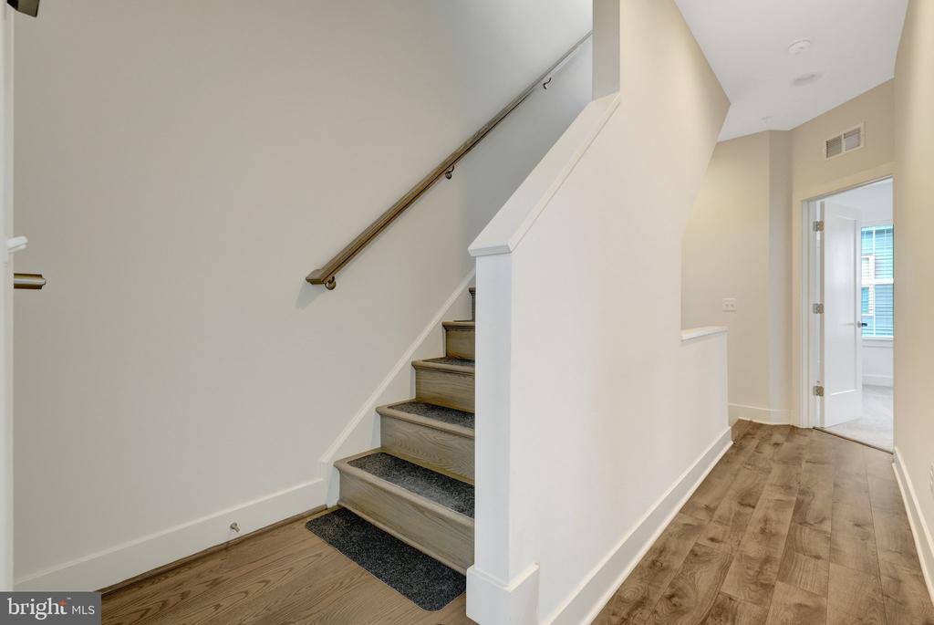 11247 Beaker Street, Reston, VA 20190