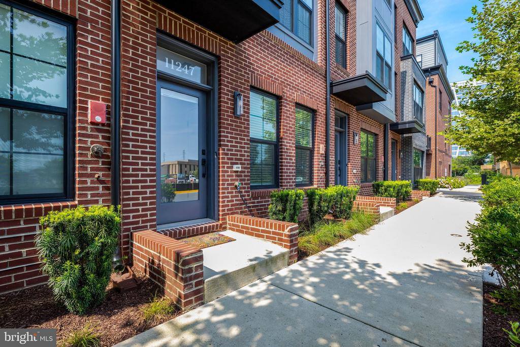 11247 Beaker Street, Reston, VA 20190