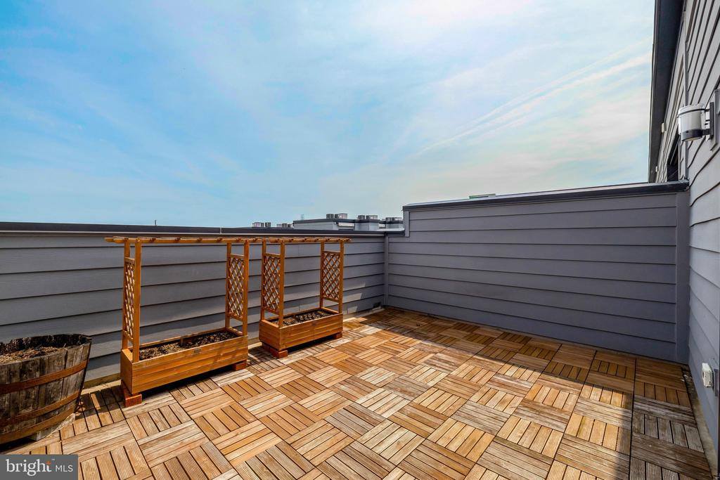 11247 Beaker Street, Reston, VA 20190