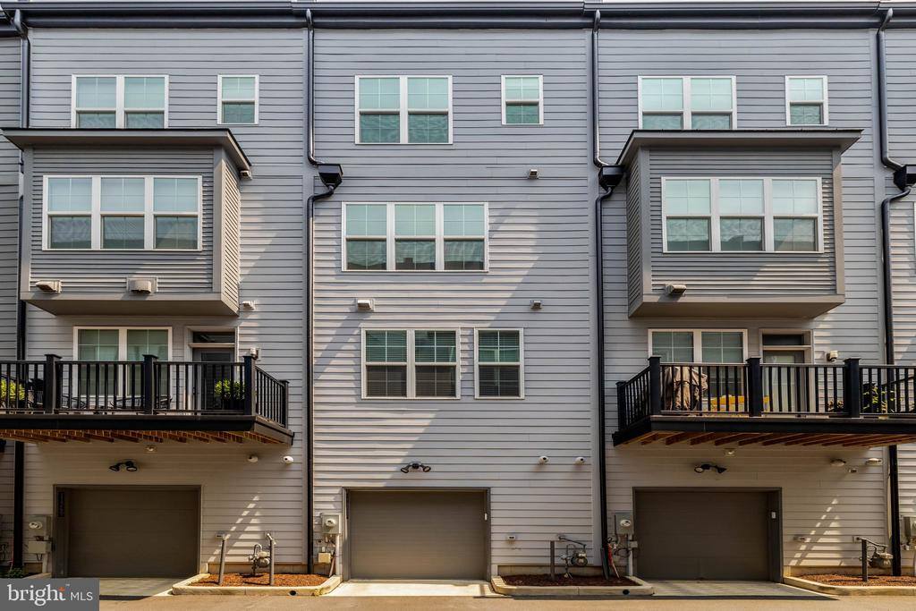 11247 Beaker Street, Reston, VA 20190