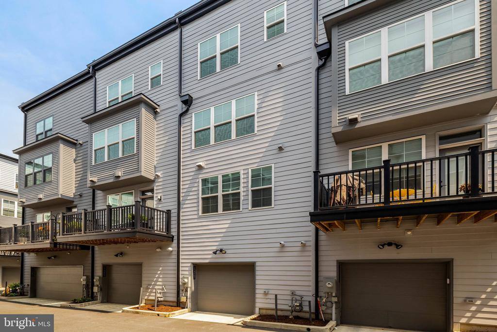 11247 Beaker Street, Reston, VA 20190