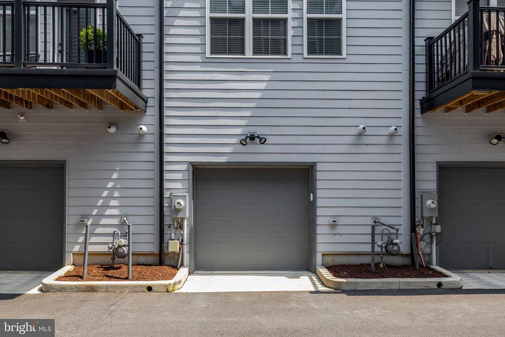11247 Beaker Street, Reston, VA 20190