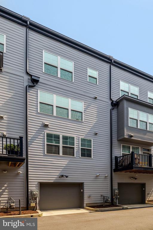 11247 Beaker Street, Reston, VA 20190