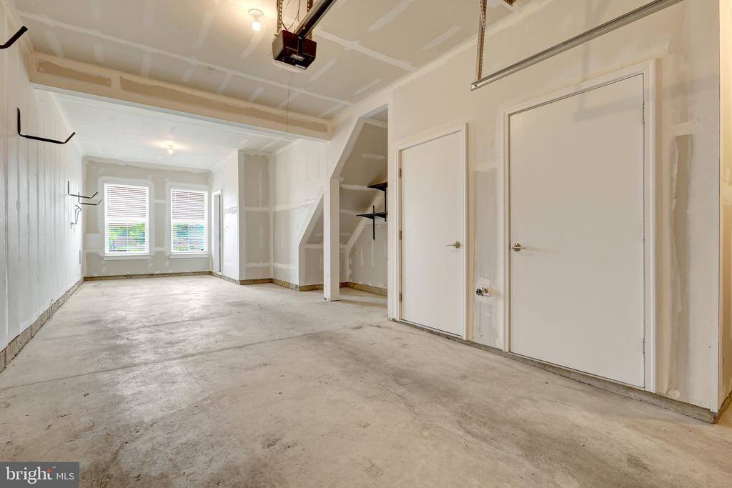 11247 Beaker Street, Reston, VA 20190