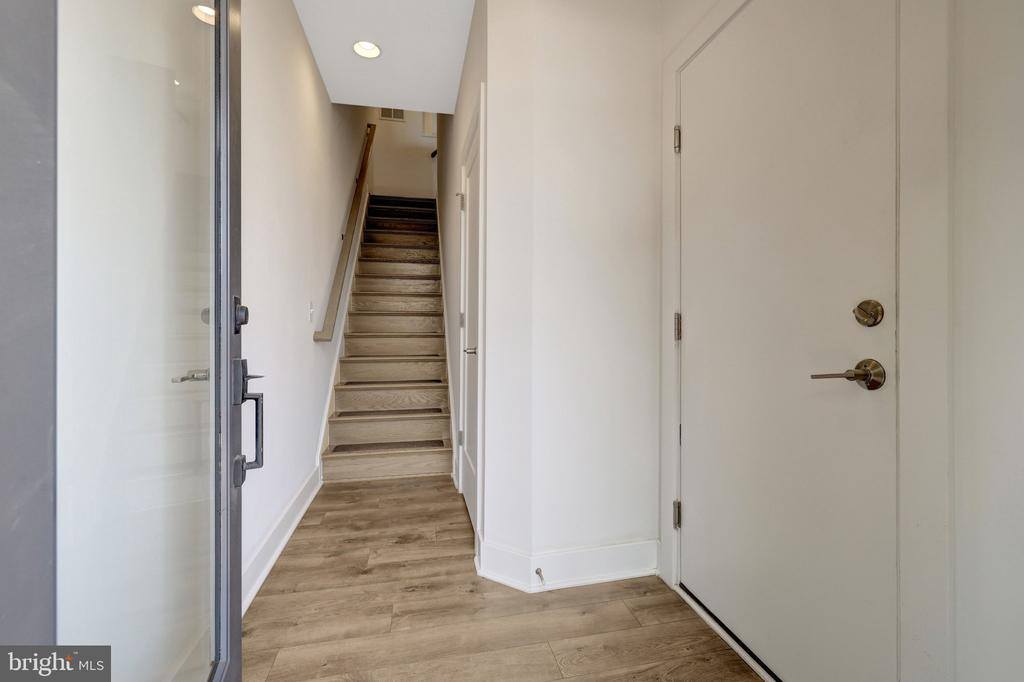 11247 Beaker Street, Reston, VA 20190