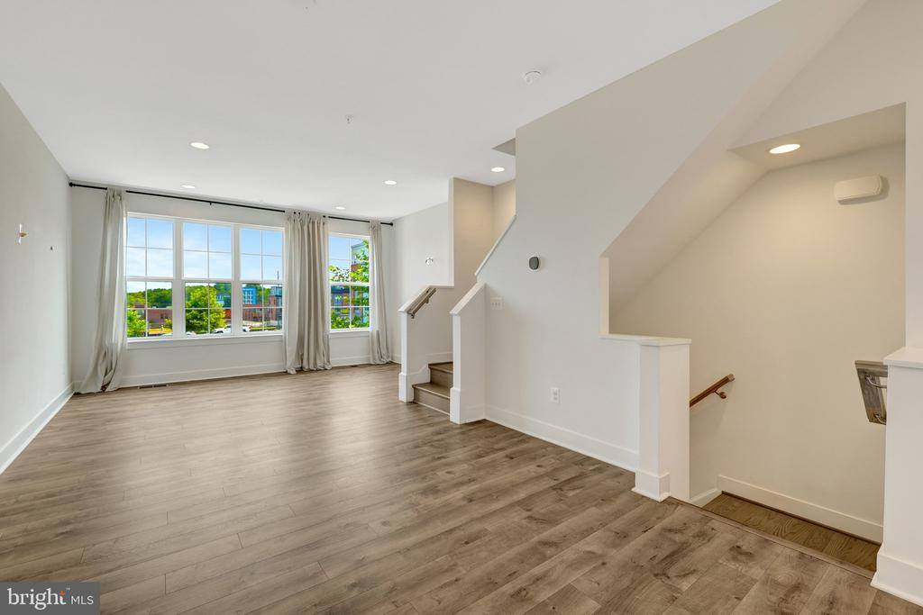 11247 Beaker Street, Reston, VA 20190