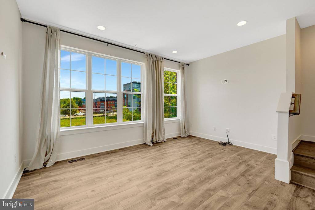 11247 Beaker Street, Reston, VA 20190