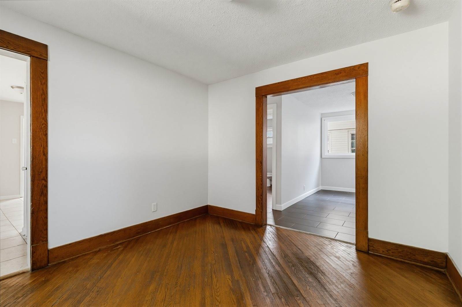 810 West 14th Street, Davenport, IA 52804