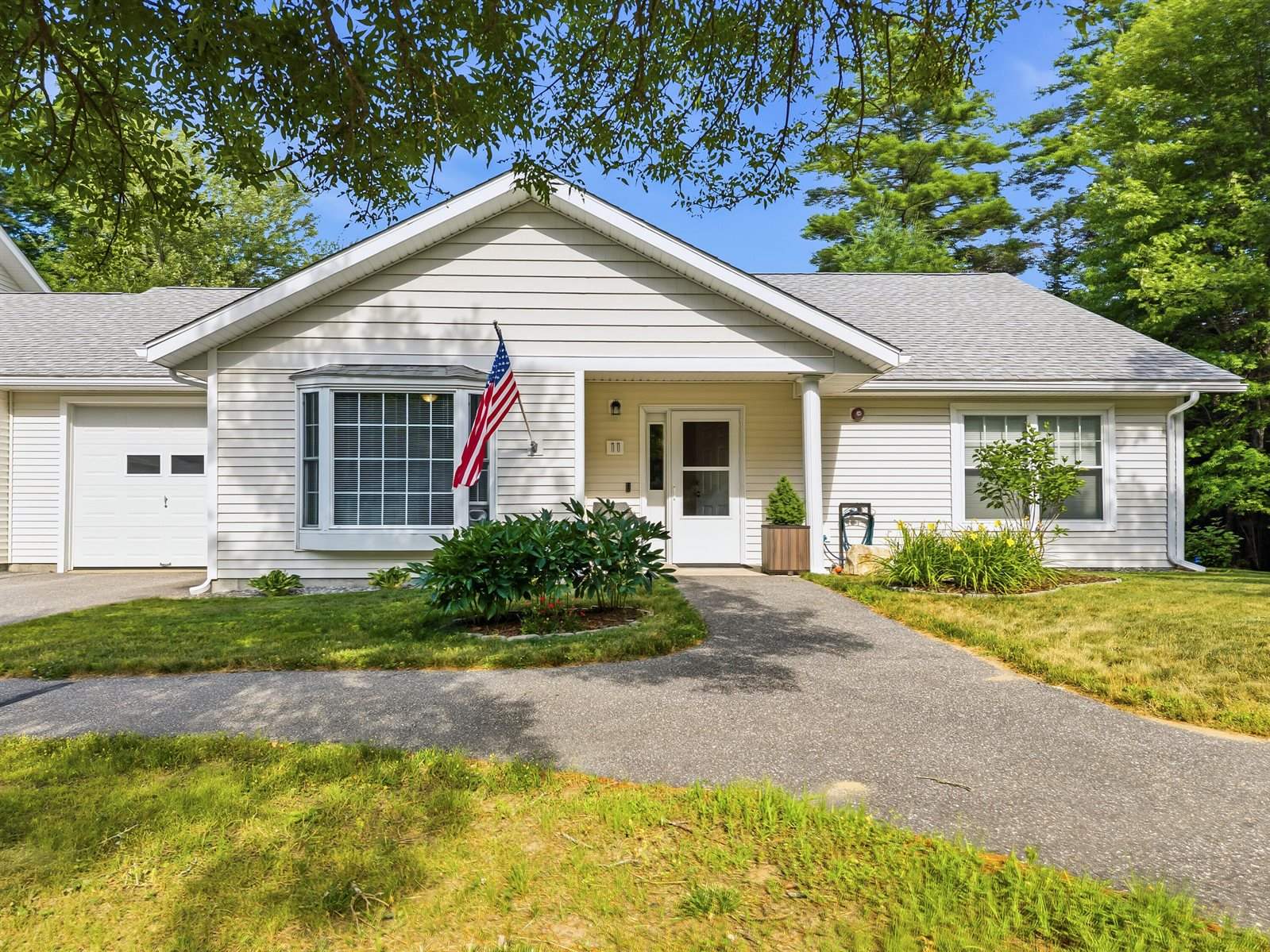 11 Chipmunk Court, Brunswick, ME 04011