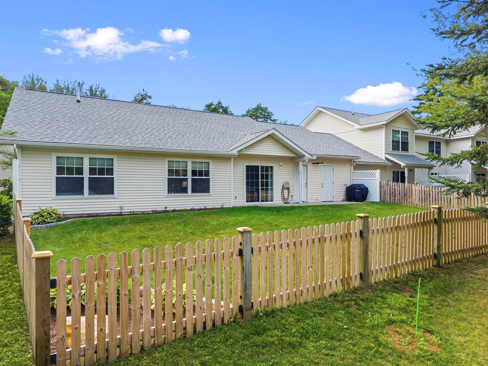 11 Chipmunk Court, Brunswick, ME 04011