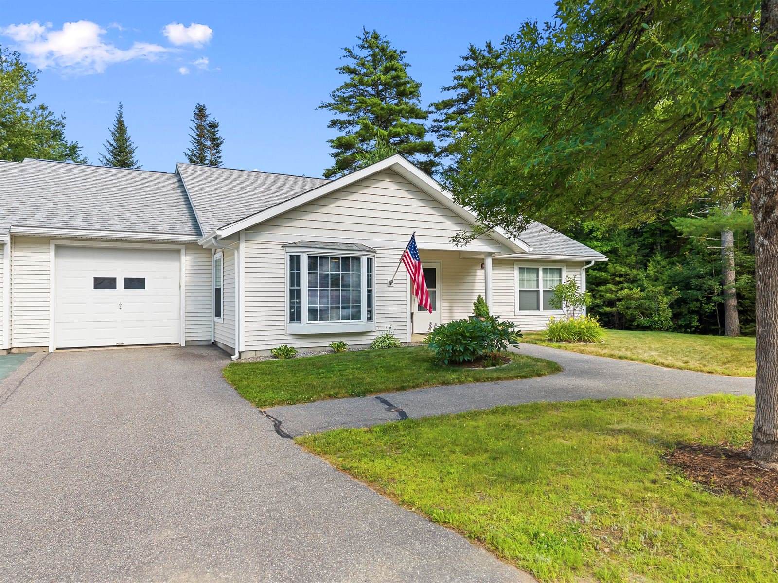 11 Chipmunk Court, Brunswick, ME 04011