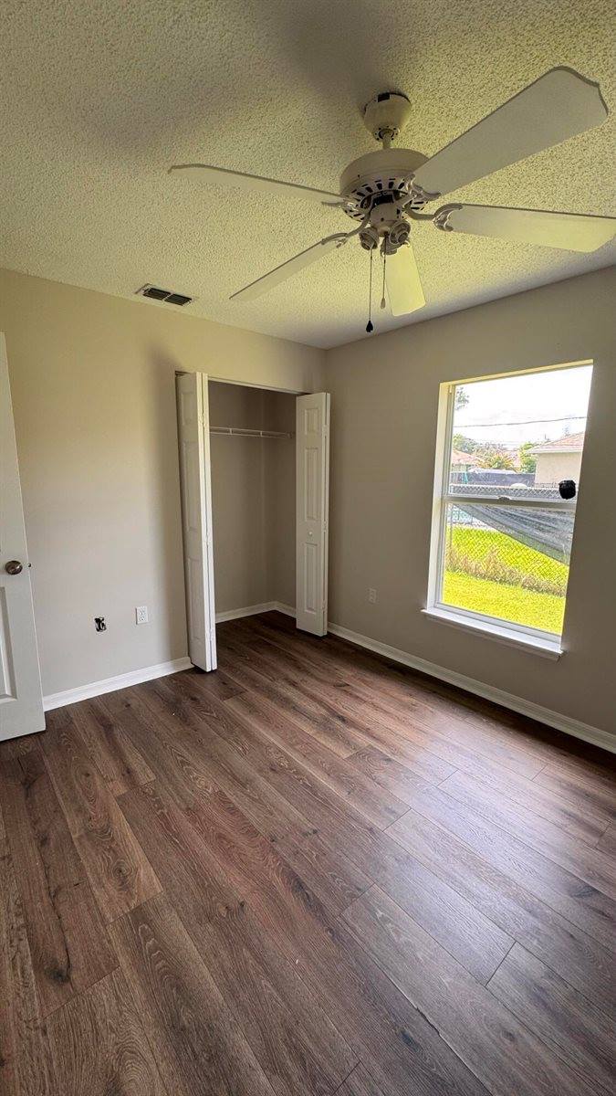 1182 SW Granadeer Street, Port Saint Lucie, FL 34983